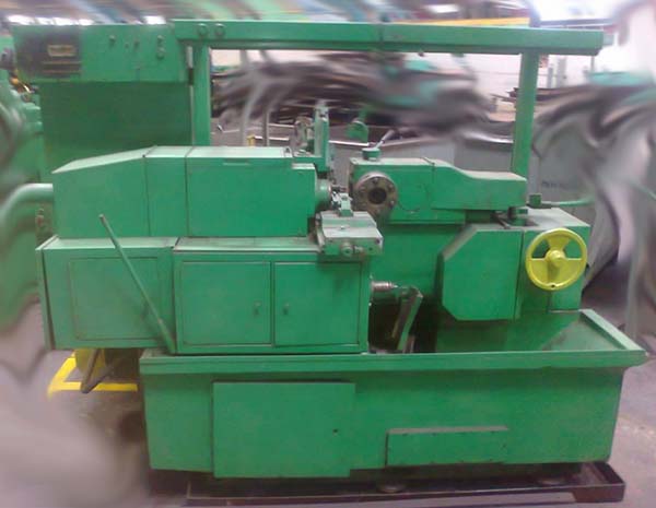 Фото токарного револьверного верстата 1Е140, 1Е125 1Е140, 1Е125 фото токарного токарно-револьверного верстата